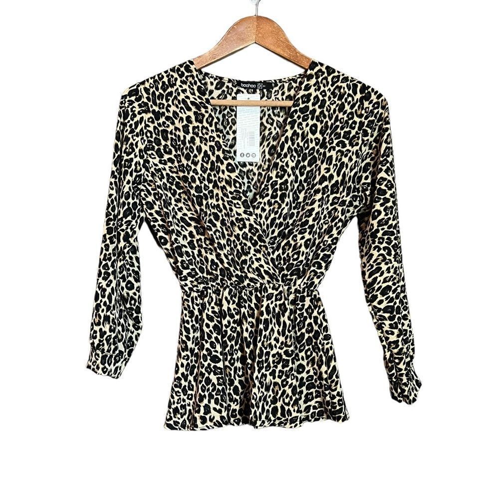 NWT! Boohoo leopard print peplum blouse